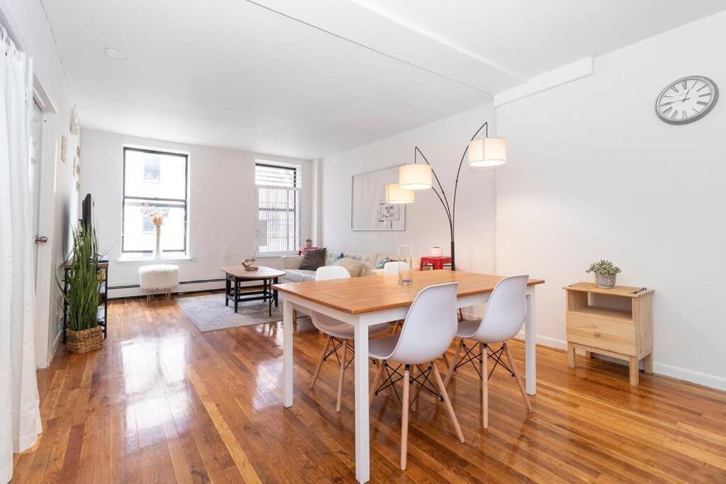 2Bed Bliss By Central Park North New York Kültér fotó